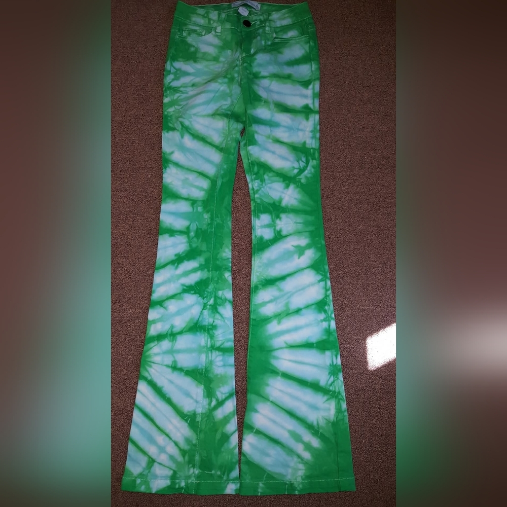 Iso ranch dress'n green tiedye jeans size 3 or 5